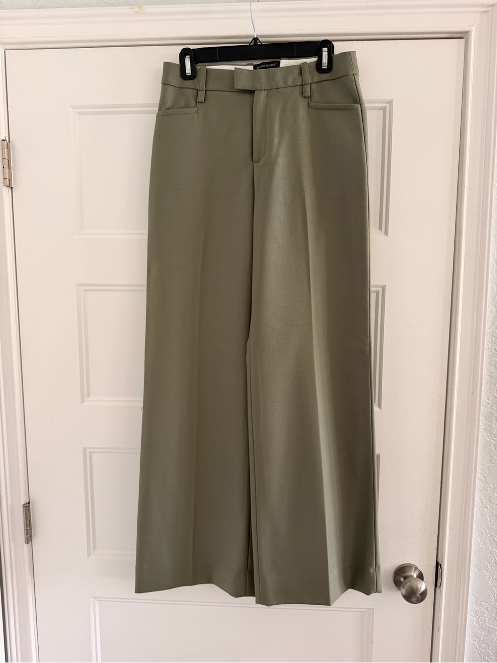 Banana Republic Light Olive Green Wide Leg Pants